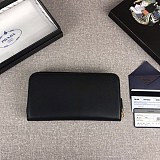 目を惹くカラー プラダ ファスナー付長財布 長財布 コピーN級品 puk13864