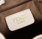 最安値挑戦フェンディ モントレゾール もこもこ 偽物 シープスキン ミニバッグ fes31056