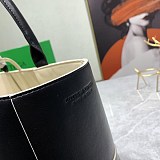 人気No1ボッテガヴェネタ ザアルコ トート 偽物 ブラック/ホワイト boq60058