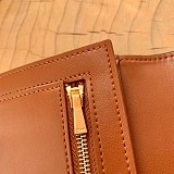 完売必至 セリーヌ コピー ストラップ / トリオンフキャンバス 二つ折り財布 Cex76314