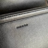 セリーヌ ポケット トライフォールド 財布 コピー Cex42505
