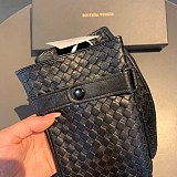 ボッテガヴェネタ イントレチャートレザー グローブ 偽物 bom82953