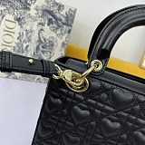 21AW新作 MY ABCDIOR レディ ディオール バッグ 偽物 ラムスキン M0538ONGH_M900