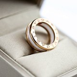 人気No1 ブルガリ リング 指輪 偽物 ビーゼロワン 18K Buo82349