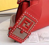 送料込フェンディ ピーカブー スーパーコピー ミニ フルグレインレザー バッグ fei76775