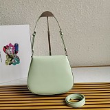 定番 プラダ★フラップ付きクレオショルダーバッグ 偽物 pum34476