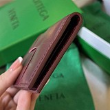 おすすめ ボッテガヴェネタ 偽物 二つ折り財布 マキシイントレ bor43400