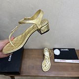 入手困難シャネル スーパーコピー サンダル CCロゴ shb44332