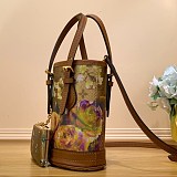 可愛いルイヴィトン ナノ バスケット ショルダーバッグ 偽物 M81724