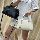 可愛い サンローラン ビジネスバッグ 偽物 SAC DE JOUR ビジネス ブリーフ bag Saa69440