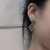 n級品 おすすめクロムハーツ CHプラス PLUS DROP ドロップ ピアス 偽物 イアリング Kue50076