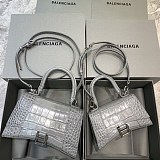 最安値挑戦バレンシアガ クロコダイル型押し*HOURGLASS コピー ハンドルバッグ bah52828