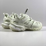 人気No1 バレンシアガ スニーカー 偽物 TRACK SNEAKER リサイクルソール 542436W3FE39000