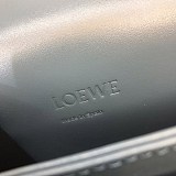 送料込 ロエベ ショルダーバッグ 偽物 Barcelona シルクカーフレザー 0010594190