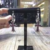 【日本未発売】クロムハーツ ピアス 偽物 タイニー CHクロス フープ イアリング Kux18727