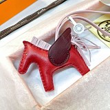 入手困難エルメス ロデオ ペガサス コピー チャーム ert30477