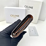 世界中で大人気♪セリーヌ スモール トリオンフウォレット 偽物 Ceo11067