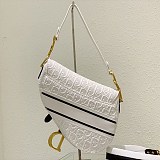 大人気！ディオール コピー アンドショーンサドルバッグ dek26812