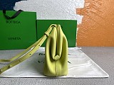稀少ボッテガヴェネタ 偽物 ポイント トップハンドルスモールバッグ★シャルトルーズイエロー boc24530