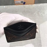 ルイヴィトン カードケース 偽物 名刺入れ モノグラムマカサー M60166