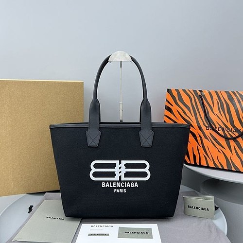 定番人気 バレンシアガ BB トートバッグ コピー bal86122