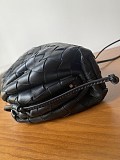 稀少ボッテガヴェネタ ミニ ザポーチ コピー レザー製ミニクラッチバッグ bov02990