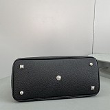 一目惚れ♪メゾンマルジェラ 5AC コピー ドローストリング バッグ Mai92846