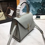 可愛い ヴァレクストラ コピー iside イジィデ ミニ ハンドバッグ Vus38627