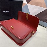 目を惹くカラー サンローラン ショルダーバッグ コピー ボックスレザー サッチェルバッグ Sav02778