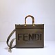 ブティック♪フェンディ サンシャイン ロゴ ショッピング トートバッグ コピー feq90916