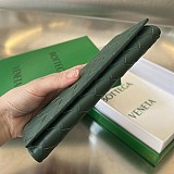 ボッテガヴェネタ 長財布 イントレチャート カーフスキン bod38302