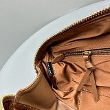 超希少！ミュウミュウ 偽物 レザートップハンドバッグ myu04921