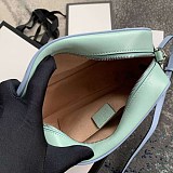 《大人気》グッチ〔GGマーモント コピー〕キルティング スモール ショルダーバッグ gue41552