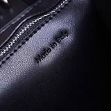 入手困難☆セリーヌ トートバッグ 偽物 スモールビッグ バッグブラック Ceu81007