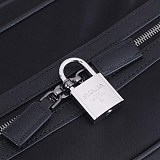 ギフトに最適♪プラダ ブラッシュドナイロンハンドバッグ スーパーコピー pus87104