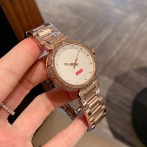 ルイヴィトン シュプリーム 時計 偽物ダイヤモンドベゼル レディース 33mm vus27039 定番人気 ルイヴィトン シュプリーム 時計 偽物ダイヤモンドベゼル レディース 33mm vus27039 定番人気
