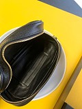 稀少サンローラン ショルダーバッグ コピー ルー ミニ バッグ キルティング グレイン レザー 6125791GF021000