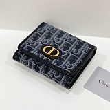 目を惹くカラー ディオール オブリークコピー 三折り 財布 カロ deq31915