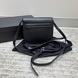 21AW新作サンローラン ショルダーバッグ コピー ロゴ ブラック レザー Sab26796