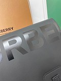 定番大人気！バーバリー ショルダーバッグ 偽物 ブラック Horseferry Print バッグ Bad49047