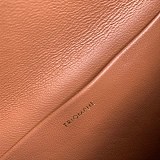 ★セリーヌ ショルダーバッグ 偽物 トリオンフ カーフスキン Cee87810