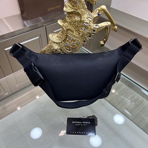 日本未入荷 メンズ ウエストポーチ▪ボディバッグ 偽物