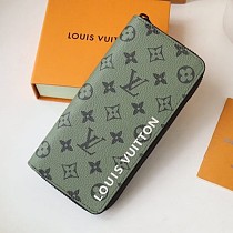 一目惚れ♪ルイヴィトン ジッピーウォレット スーパーコピー 長財布 vuj62058
