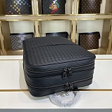 入手困難！ボッテガヴェネタ メンズ バックパック スーパーコピー