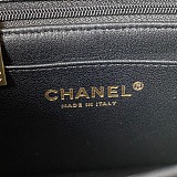 世界中で大人気♪ シャネル ショルダーバッグ スーパーコピー CF1115