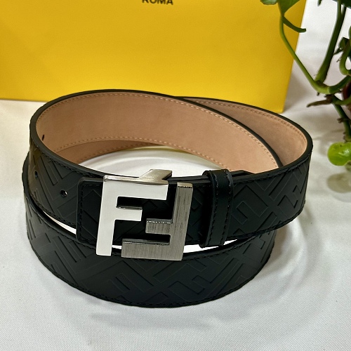 超希少！フェンディ 新作 メンズベルト 偽物 40mm