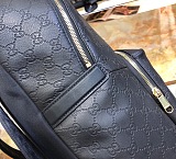 《人気★》 グッチ メンズ バックパック 偽物