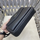 送料込 グッチ メンズ クラッチバッグ 偽物