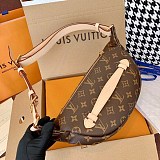 大人気♪ ルイヴィトンボディバッグコピー モノグラム バムバッグ 3WAY 茶色 M43644