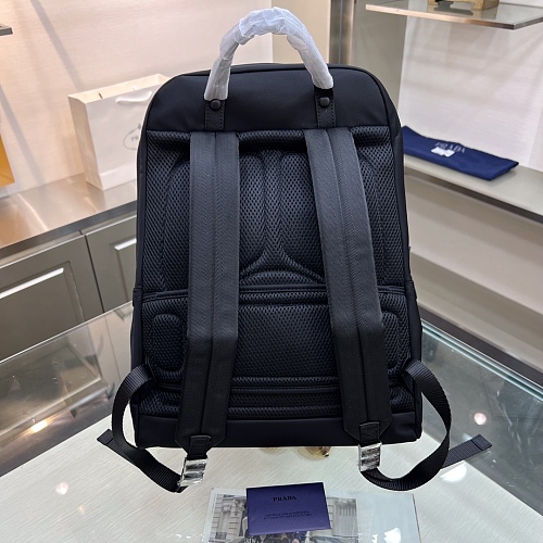 完売前に！ プラダ メンズ バックパック コピー